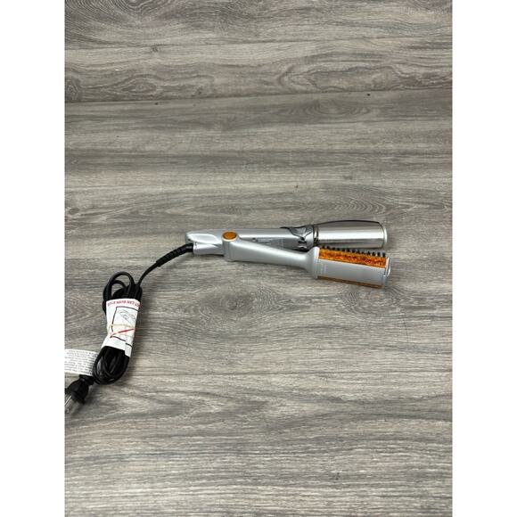 InStyler Rotating Iron Hair Straightener & Curler 2 in 1 Multi Hair Styling Tool - Picture 5 of 7